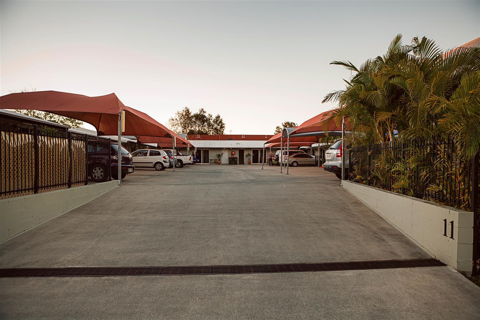 Caboolture Central Motor Inn, Sure Stay Collection By BW Buitenkant foto